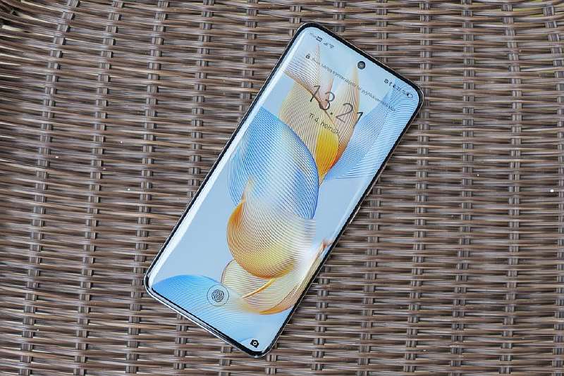 Обзор Honor 90: сюрприз года?