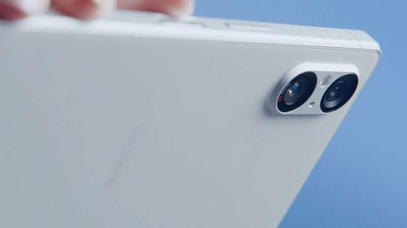 Sony Xperia 5 V показали на видео до анонса. Японцы решили сэкономить на камере