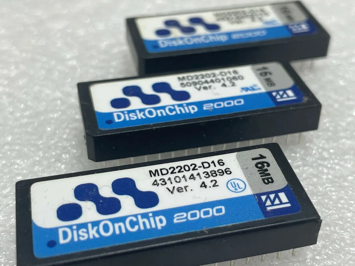 Вы не поверите, сколько памяти было у первой в мире USB флешки