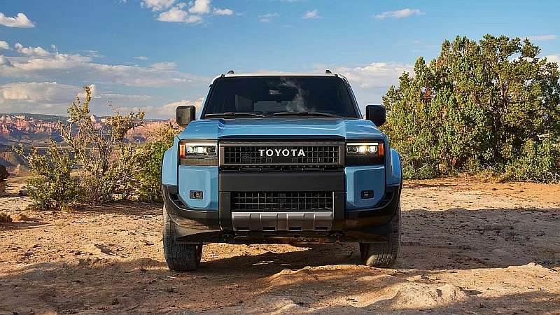 Toyota представила новый Land Cruiser Prado. Фото и видео легендарного внедорожника