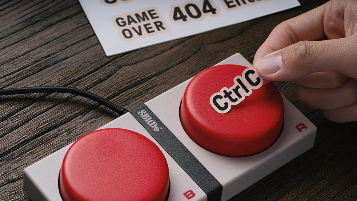 Вещь дня. 8BitDo сделала красивую механическую клавиатуру в ретро-стиле за 99$