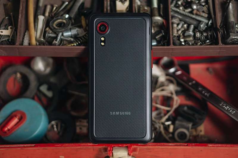 Лучшие 5 дюймовые смартфоны. Их очень мало, но выбор есть