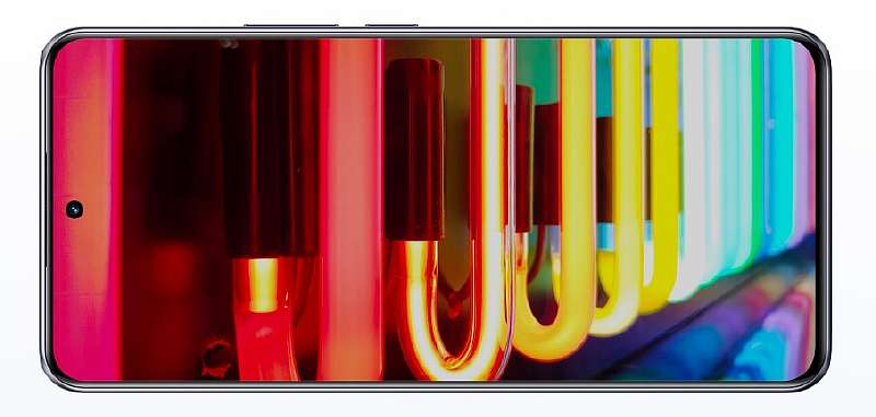 Realme GT5 официально представлен. Цена и характеристики флагмана с зарядкой 240 Вт